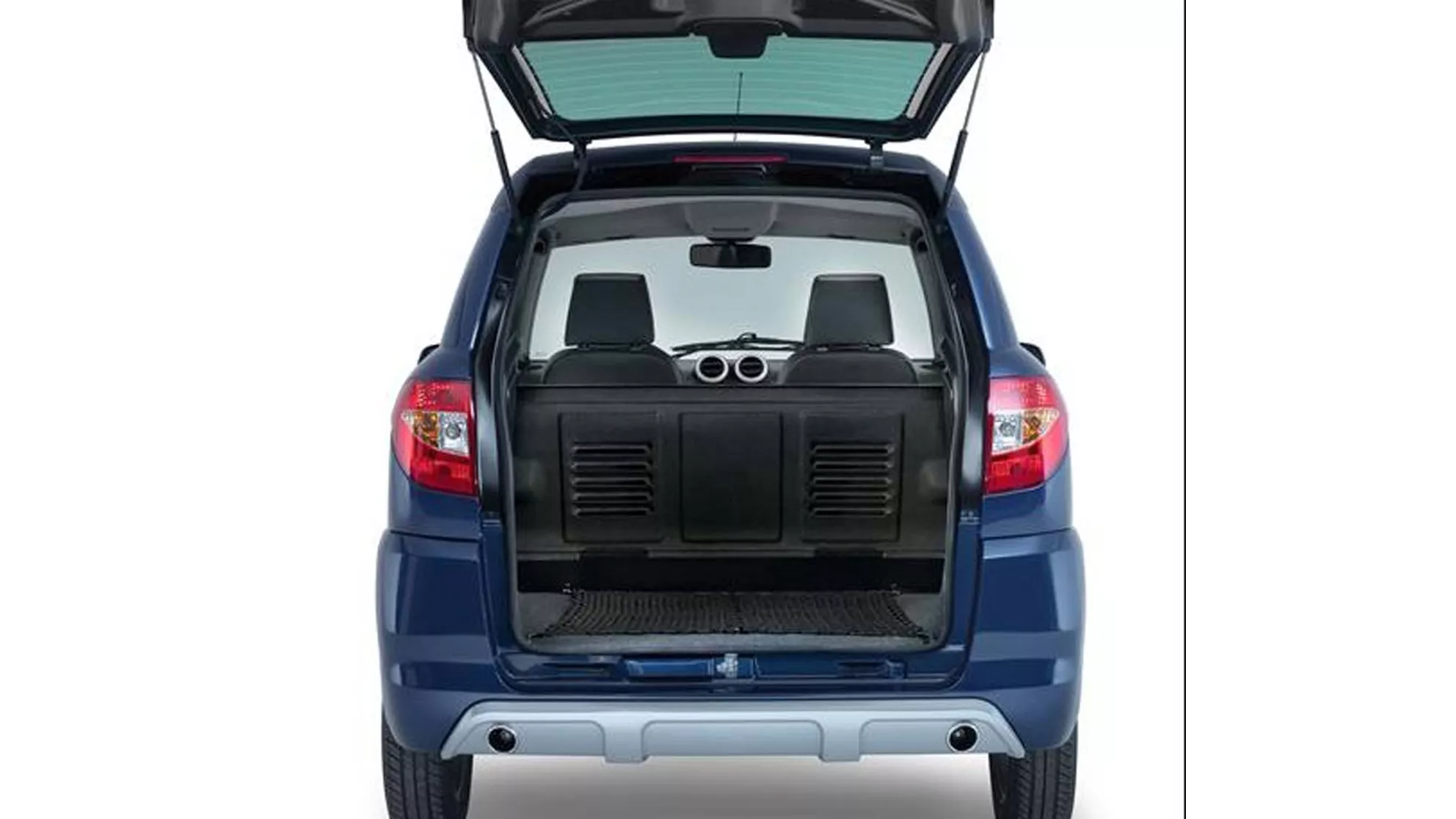 Aixam Crossover GT - Image 2 Aixam Crossover GT - Image 2