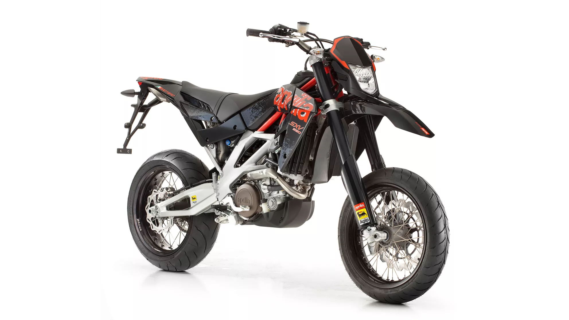 Aprilia SXV 550 Supermoto - Image 4 Aprilia SXV 550 Supermoto - Image 4