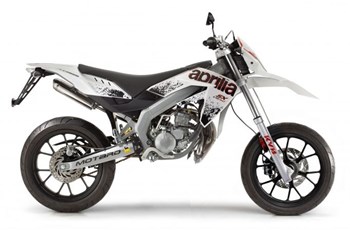 Aprilia SX 50 Supermoto 2015 - Bild 2 Aprilia SX 50 Supermoto 2015 - Bild 2