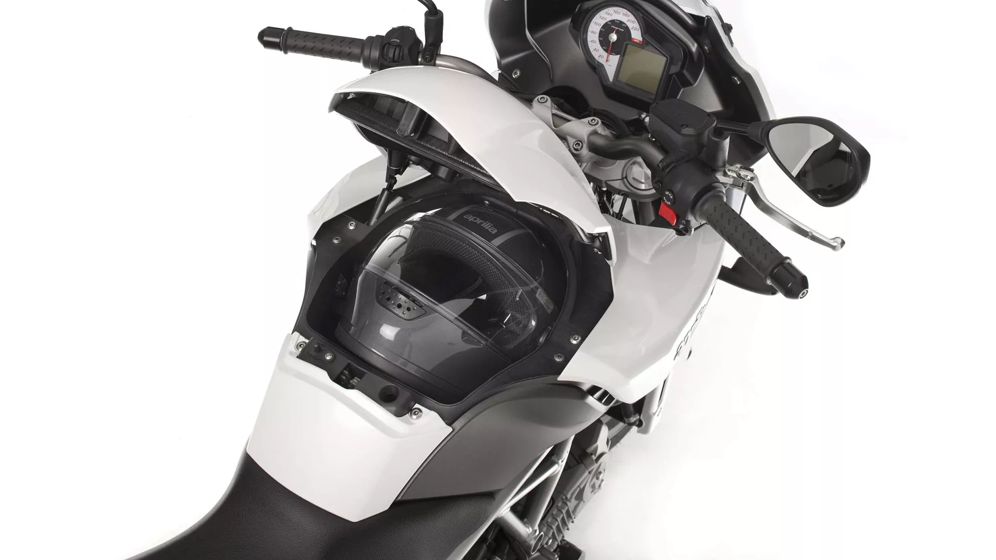 Aprilia Mana 850 GT - Image 3 Aprilia Mana 850 GT - Image 3