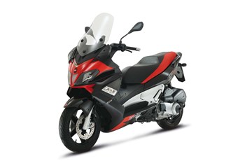 Aprilia SR-Max 300ie 2015 - Bild 2