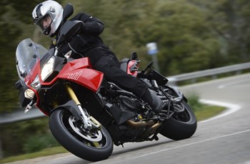 Aprilia Caponord 1200 ABS 2015 - Bild 4