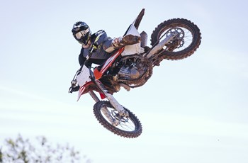 KTM 450 SX-F 2016 - Bild 2 KTM 450 SX-F 2016 - Bild 2