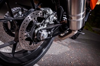 KTM 690 Duke 2016 - Bild 15 KTM 690 Duke 2016 - Bild 15
