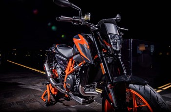 KTM 690 Duke R 2016 - Bild 13 KTM 690 Duke R 2016 - Bild 13