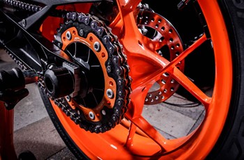 KTM 690 Duke R 2016 - Bild 16 KTM 690 Duke R 2016 - Bild 16