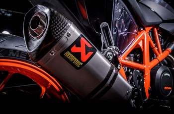 KTM 690 Duke R 2016 - Bild 17 KTM 690 Duke R 2016 - Bild 17