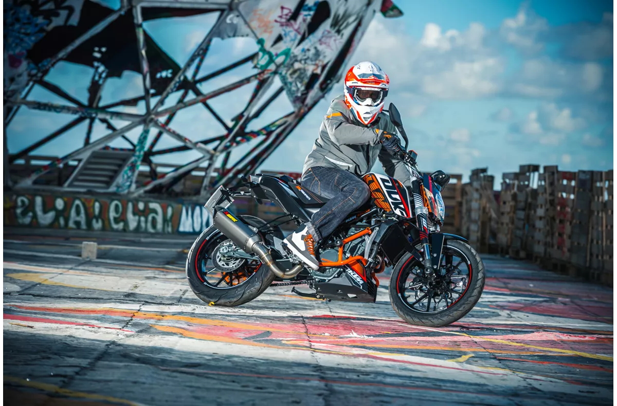 KTM 125 Duke KTM 125 Duke