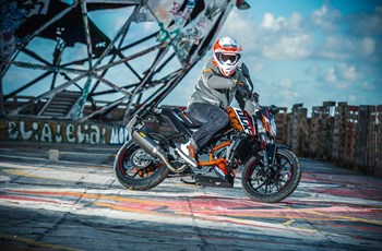 KTM 125 Duke 2016 - Bild 2 KTM 125 Duke 2016 - Bild 2