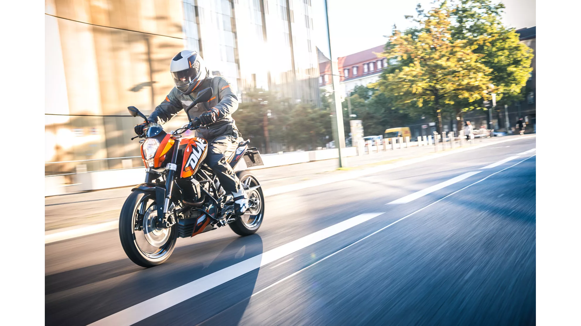 KTM 125 Duke - Image 4 KTM 125 Duke - Image 4