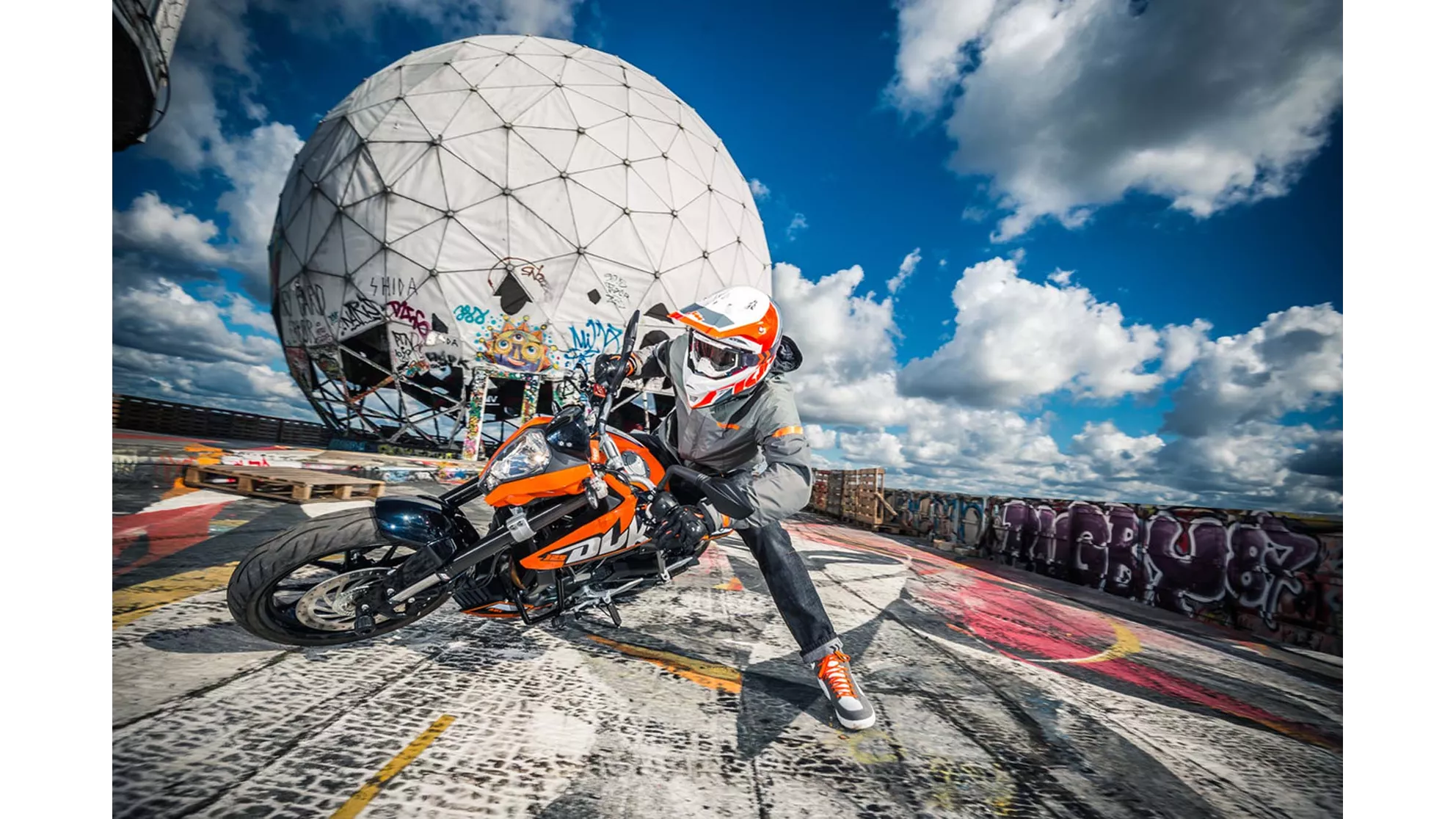 KTM 125 Duke - Image 6 KTM 125 Duke - Image 6