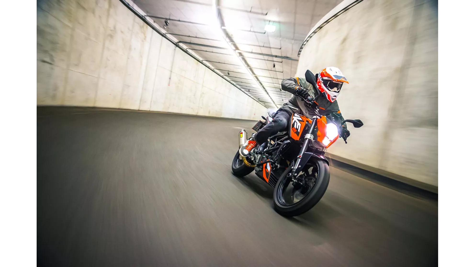 KTM 125 Duke - Image 10 KTM 125 Duke - Image 10