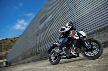KTM 125 Duke 2016 - Bild 19 KTM 125 Duke 2016 - Bild 19