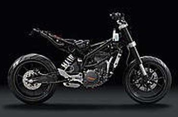 KTM 200 Duke 2016 - Bild 21 KTM 200 Duke 2016 - Bild 21