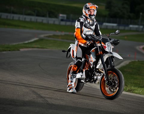 Ktm 690 Smc R Alle Technischen Daten Zum Modell 690 Smc R Von Ktm