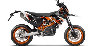 KTM 690 SMC R 2016 vs Yamaha Tracer 700 2016