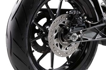 KTM 390 Duke 2016 - Bild 11 KTM 390 Duke 2016 - Bild 11