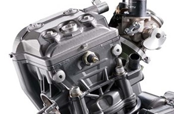 KTM 390 Duke 2016 - Bild 14 KTM 390 Duke 2016 - Bild 14