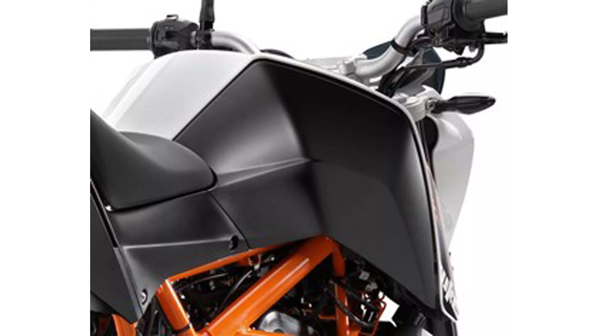 KTM 390 Duke - Image 12 KTM 390 Duke - Image 12