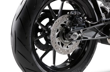 KTM 390 Duke 2016 - Bild 20 KTM 390 Duke 2016 - Bild 20