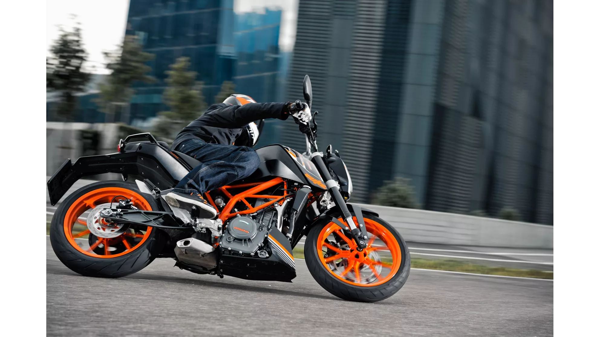 KTM 390 Duke - Image 19 KTM 390 Duke - Image 19