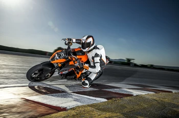 KTM 1290 Super Duke R 2016 - Bild 11 KTM 1290 Super Duke R 2016 - Bild 11