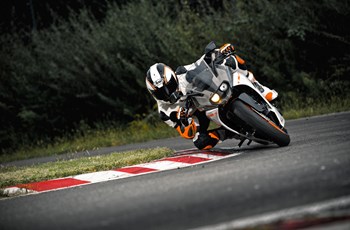 KTM RC 390 2016 - Bild 23 KTM RC 390 2016 - Bild 23