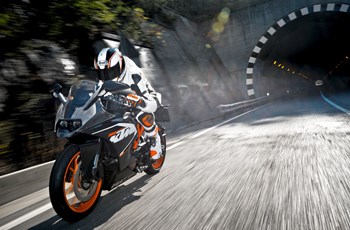 KTM RC 200 2016 - Bild 2