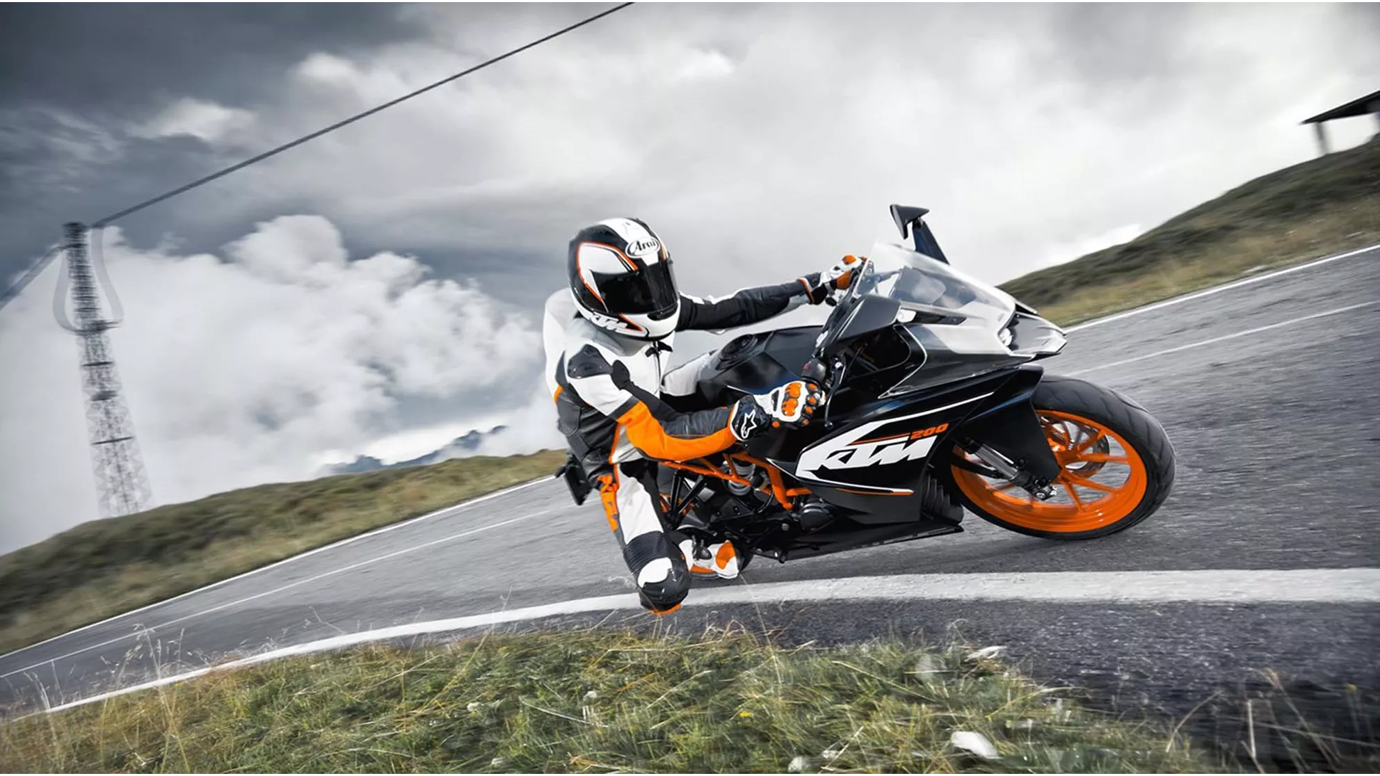 KTM RC 200 - Image 13 KTM RC 200 - Image 13