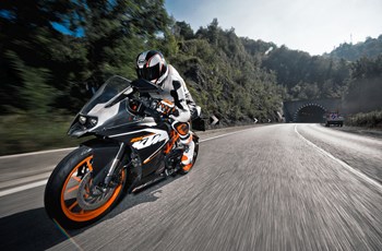 KTM RC 200 2016 - Bild 21