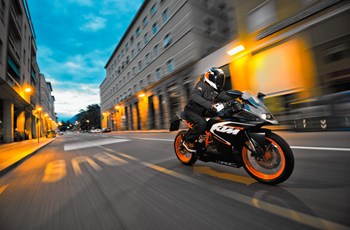 KTM RC 125 2016 - Bild 4 KTM RC 125 2016 - Bild 4