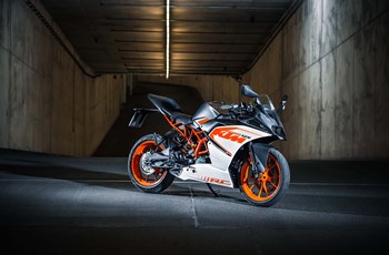 KTM RC 125 2016 - Bild 9 KTM RC 125 2016 - Bild 9