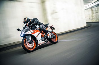 KTM RC 125 2016 - Bild 11 KTM RC 125 2016 - Bild 11