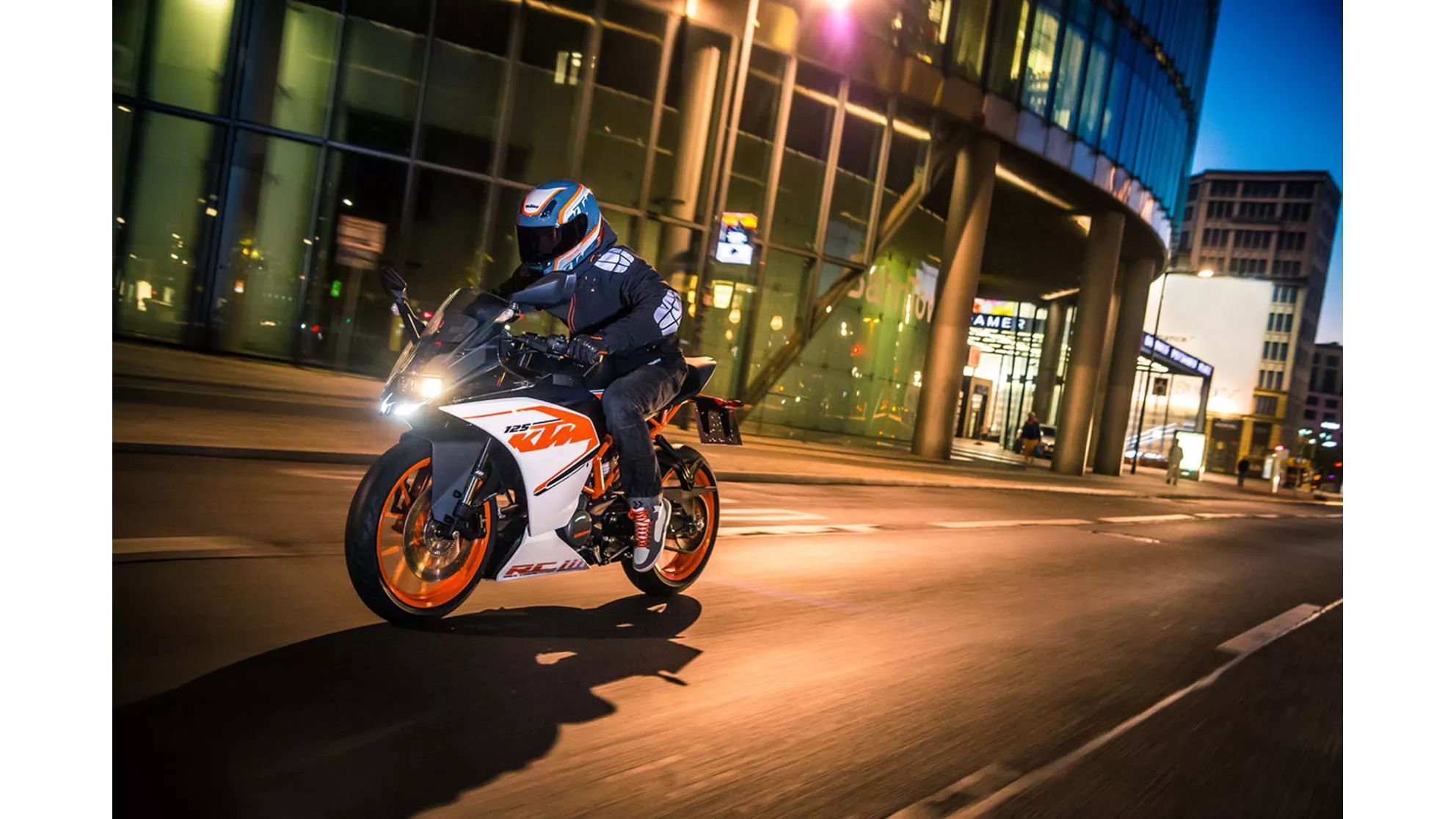 KTM RC 125 - Image 14 KTM RC 125 - Image 14