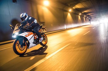 KTM RC 125 2016 - Bild 19 KTM RC 125 2016 - Bild 19