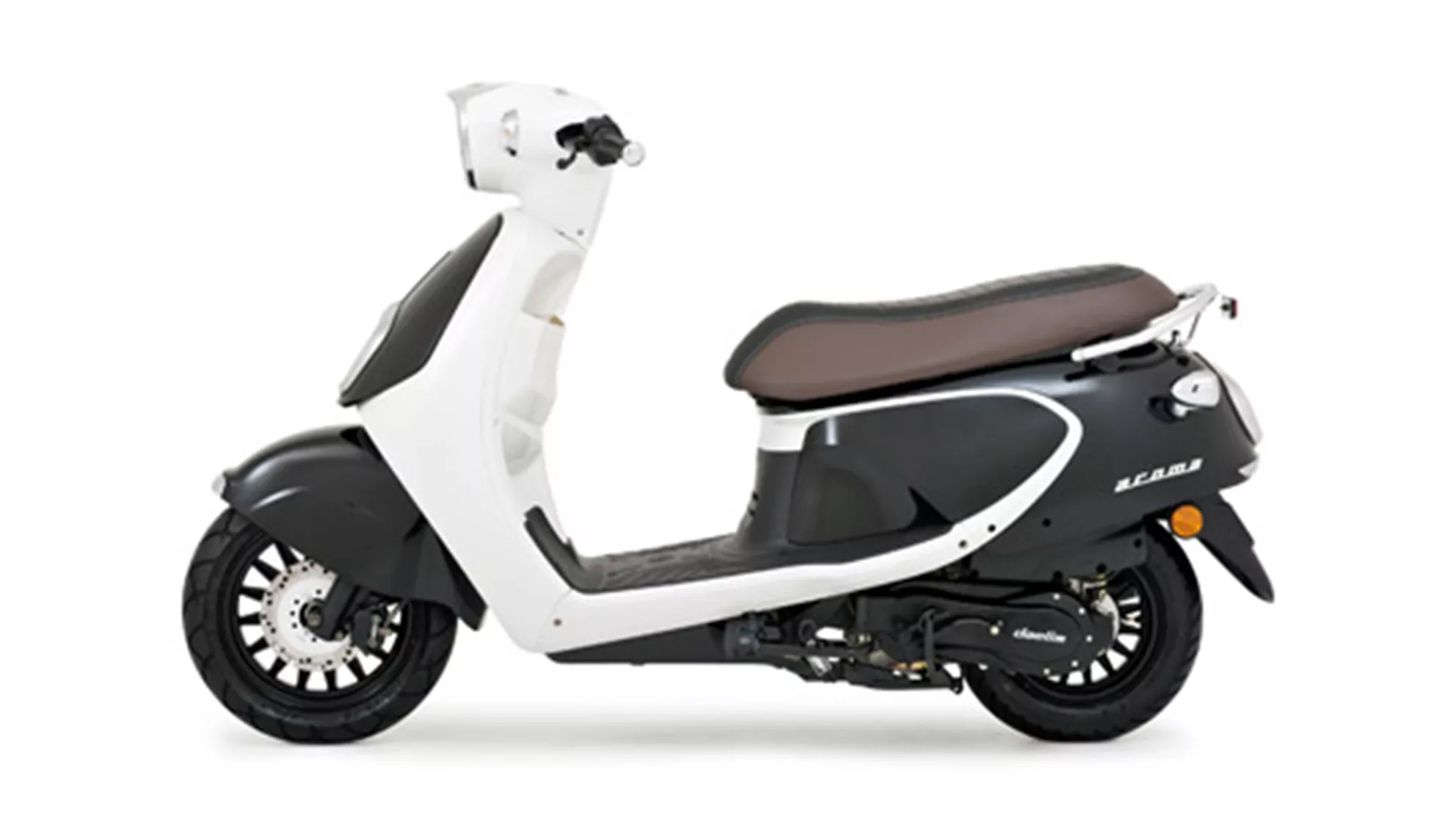 Daelim Aroma YC125 - Image 1 Daelim Aroma YC125 - Image 1