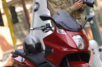 Gilera GP 800 2016 - Bild 5