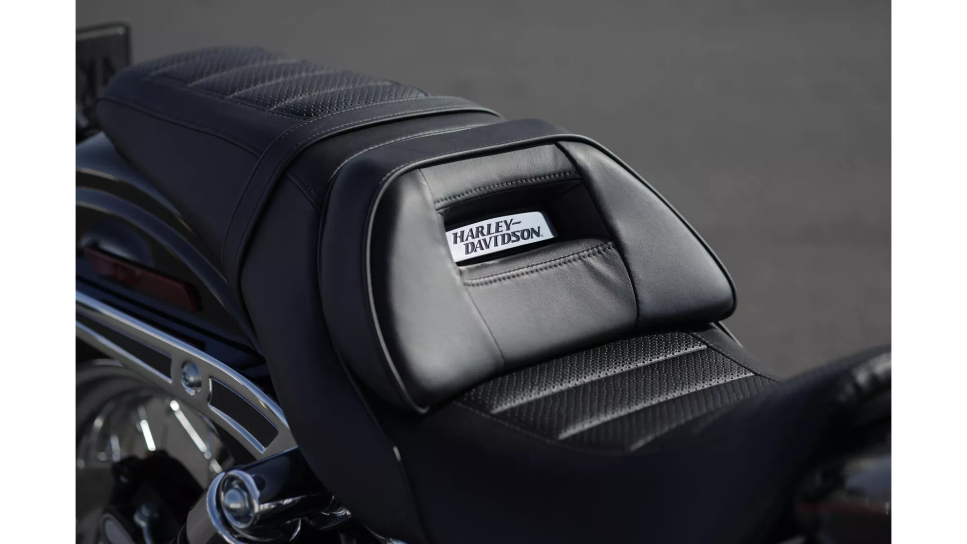 Harley-Davidson Dyna Low Rider FXDL - Image 11 Harley-Davidson Dyna Low Rider FXDL - Image 11