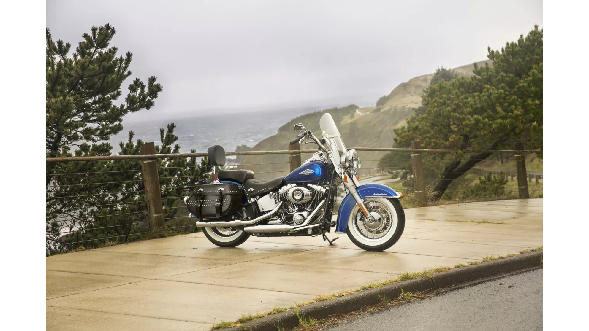 Harley-Davidson Softail Heritage Classic FLSTC - Image 1 Harley-Davidson Softail Heritage Classic FLSTC - Image 1