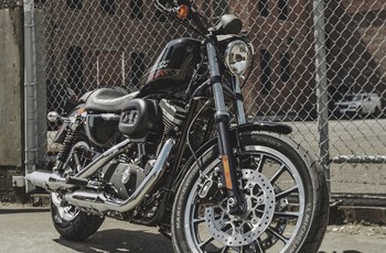 Harley-Davidson Sportster XL 883 R Roadster 2016 - Bild 5 Harley-Davidson Sportster XL 883 R Roadster 2016 - Bild 5