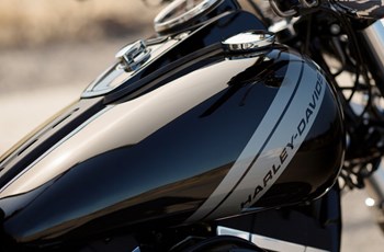 Harley-Davidson Dyna Fat Bob FXDF 2016 - Bild 16