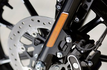 Harley-Davidson Sportster XL 883 N Iron 2016 - Bild 9 Harley-Davidson Sportster XL 883 N Iron 2016 - Bild 9