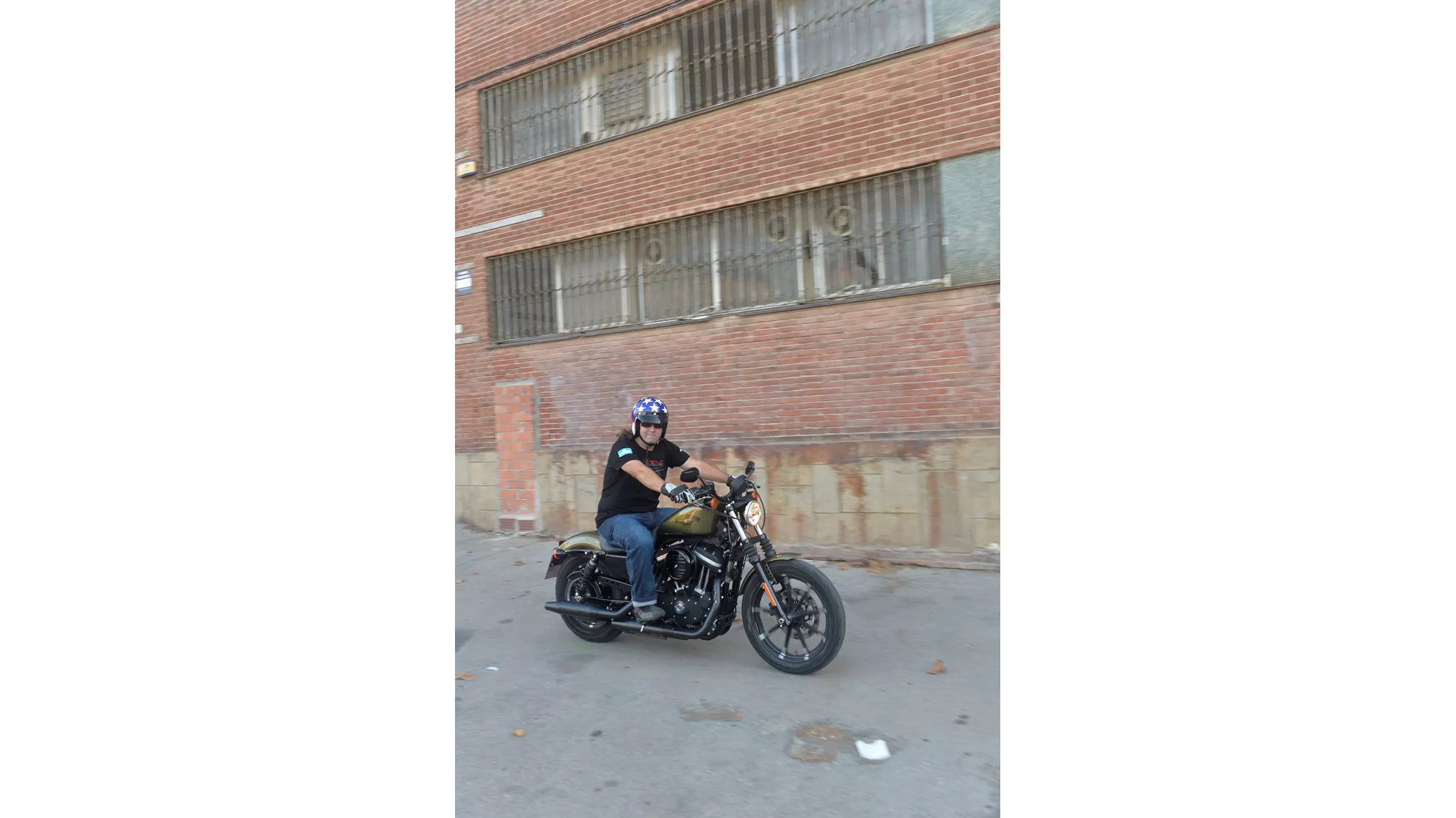 Harley-Davidson Sportster XL 883 N Iron - Image 12 Harley-Davidson Sportster XL 883 N Iron - Image 12