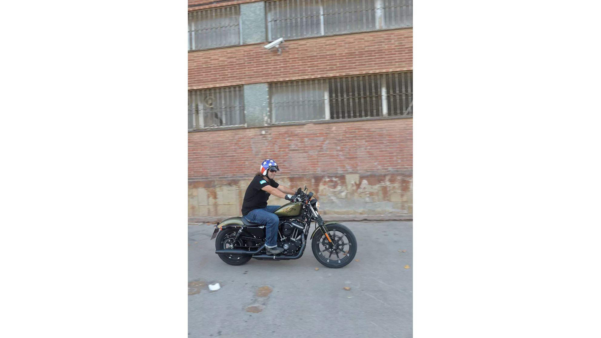 Harley-Davidson Sportster XL 883 N Iron - Image 13 Harley-Davidson Sportster XL 883 N Iron - Image 13