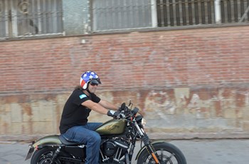 Harley-Davidson Sportster XL 883 N Iron 2016 - Bild 15 Harley-Davidson Sportster XL 883 N Iron 2016 - Bild 15