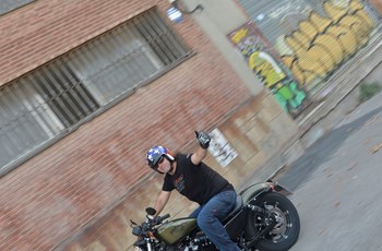 Harley-Davidson Sportster XL 883 N Iron 2016 - Bild 18 Harley-Davidson Sportster XL 883 N Iron 2016 - Bild 18