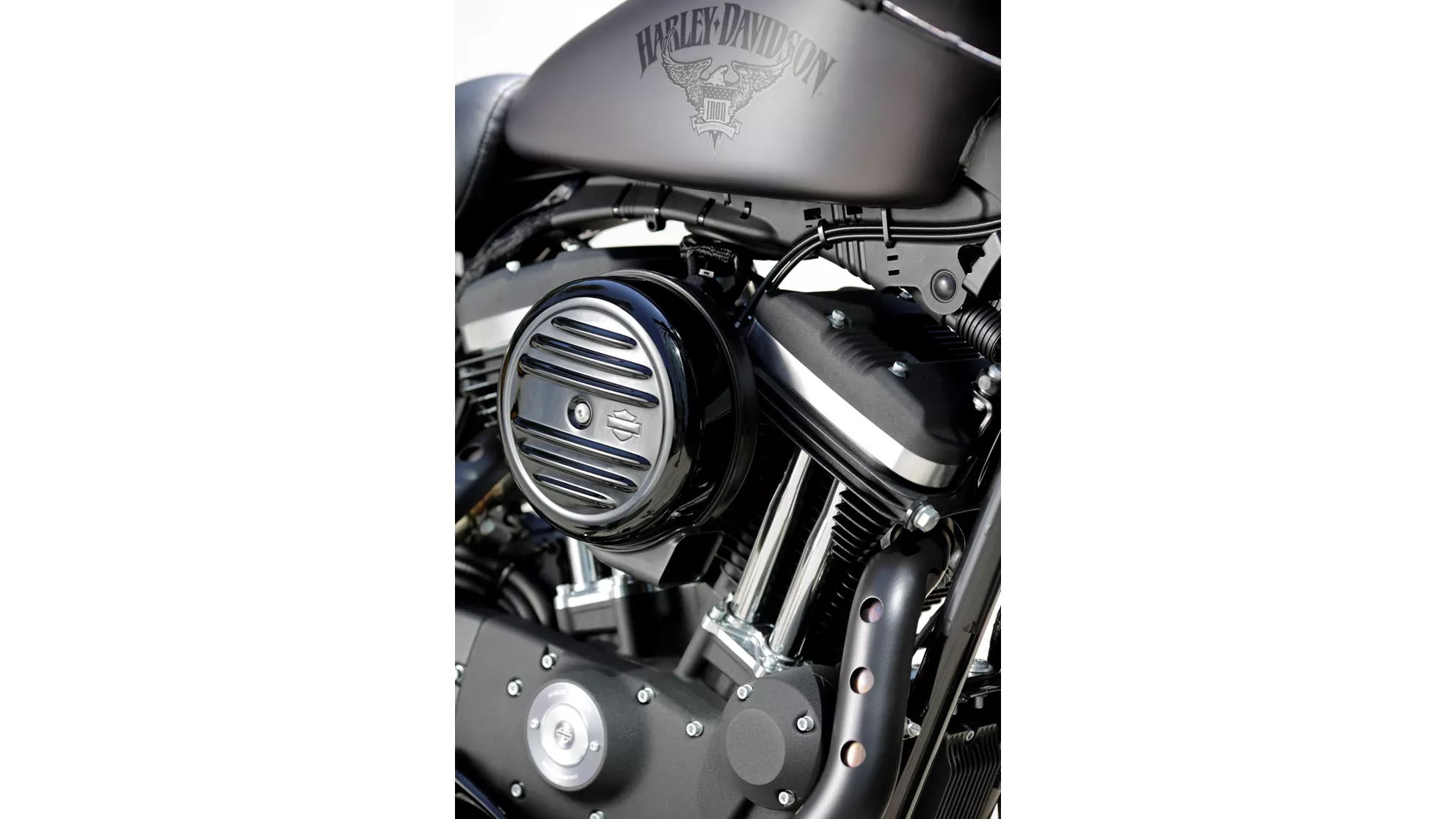 Harley-Davidson Sportster XL 883 N Iron - Image 17 Harley-Davidson Sportster XL 883 N Iron - Image 17