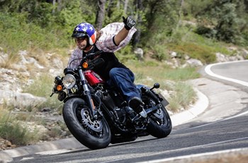Harley-Davidson Sportster XL 1200X Forty-Eight 2016 - Bild 2 Harley-Davidson Sportster XL 1200X Forty-Eight 2016 - Bild 2