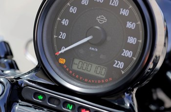 Harley-Davidson Sportster XL 1200X Forty-Eight 2016 - Bild 28 Harley-Davidson Sportster XL 1200X Forty-Eight 2016 - Bild 28
