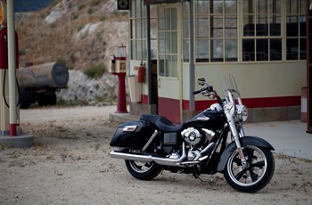 Harley-Davidson Dyna Switchback  FLD 2016 - Bild 3 Harley-Davidson Dyna Switchback  FLD 2016 - Bild 3